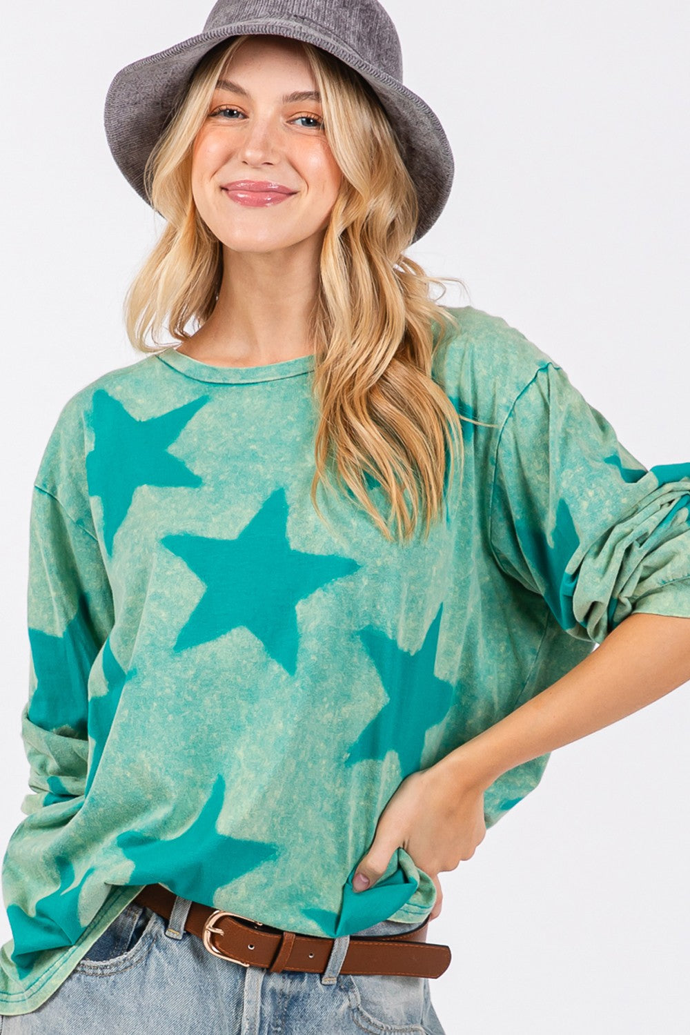 SAGE + FIG Mineral Wash Star Pattern T-Shirt