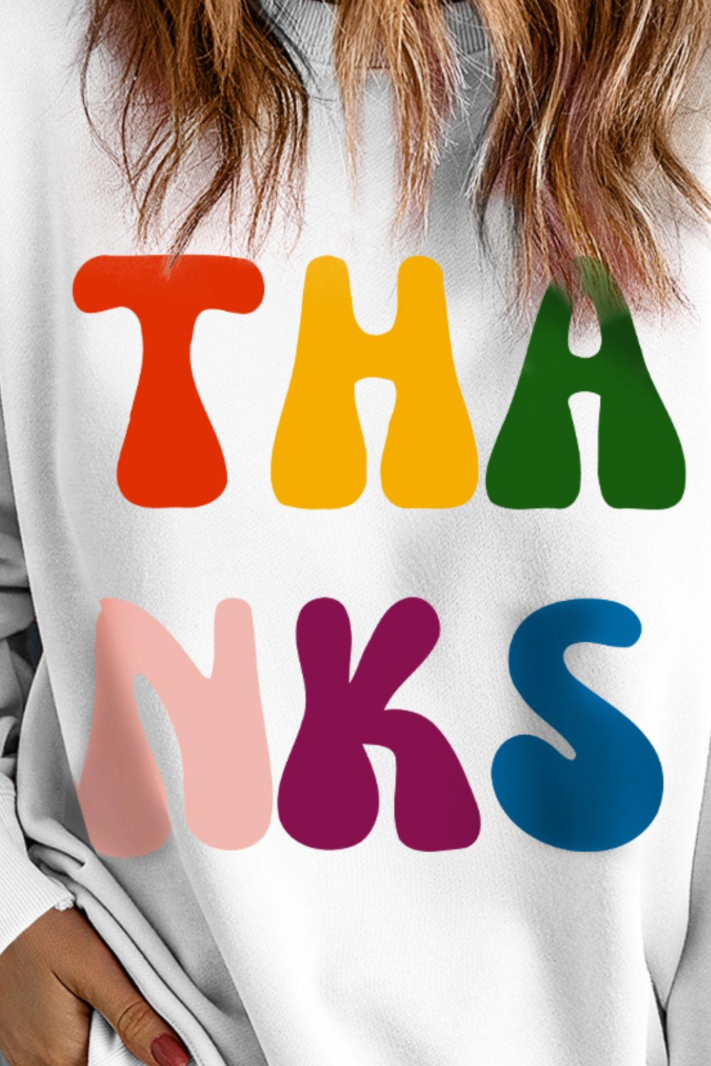 THANKS Round Neck Long Sleeve Sweatshirt