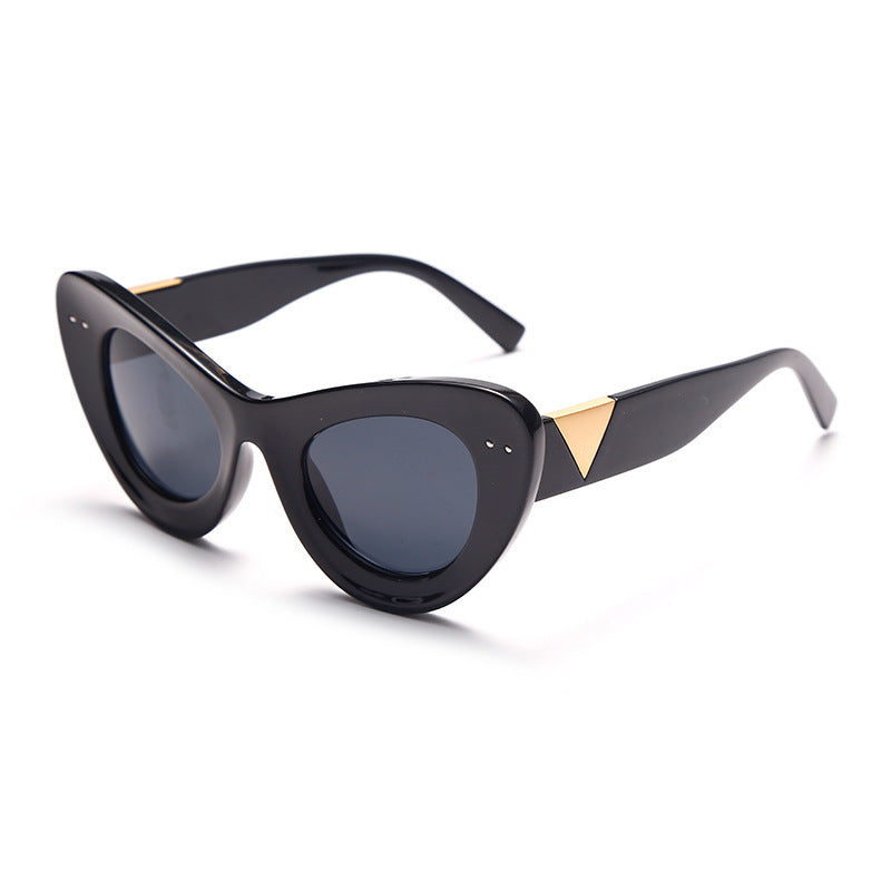 Cat Eye V Handle Sunglasses