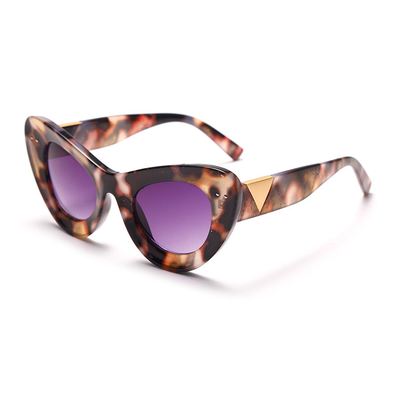 Cat Eye V Handle Sunglasses