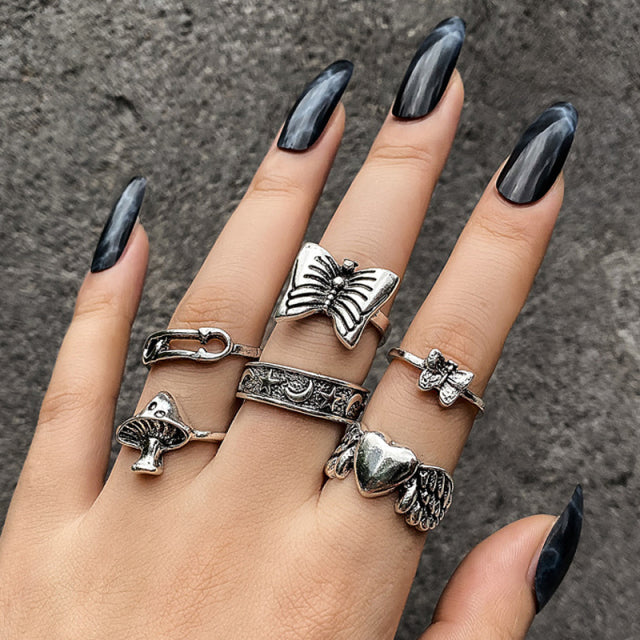 Gothic Black Spades Ring Set